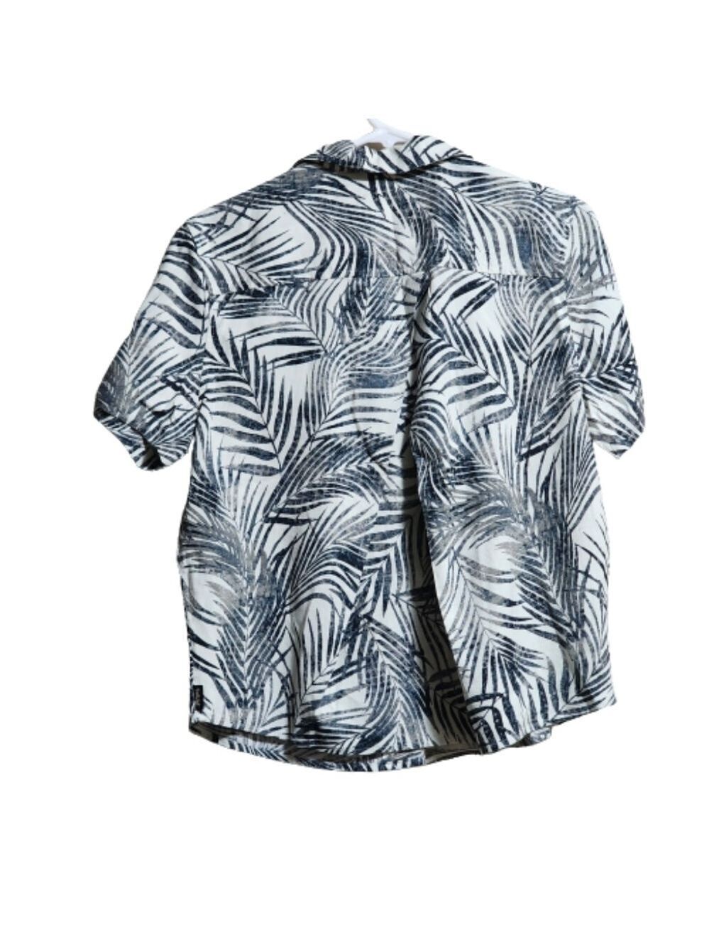 White Short sleeve button-down palm leaves print color dark green size medium - Picture 2 of 4